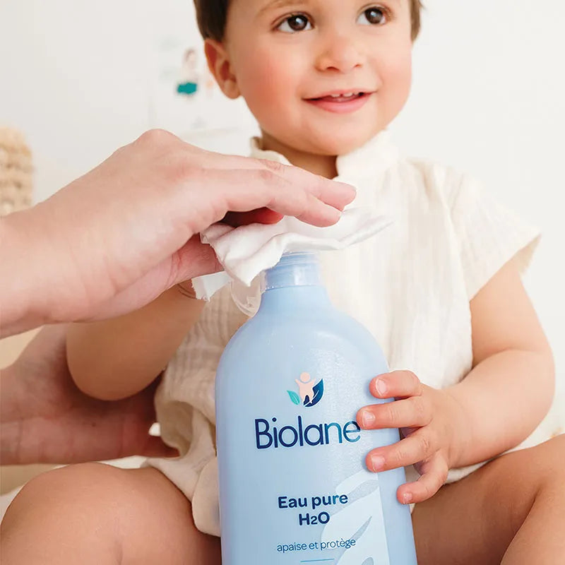 BIOLANE 750ml Eau Pure H2O eau nettoyante bébé 99% eau purifiée sans rinçage formule minimaliste format familial - novaparapharmacie