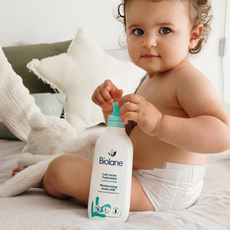 Hydratant BIOLANE Lait Corps 750ml lait bébé hydratation 24H spécial bébé nutrition intense format familial absorption rapide - novaparapharmacie