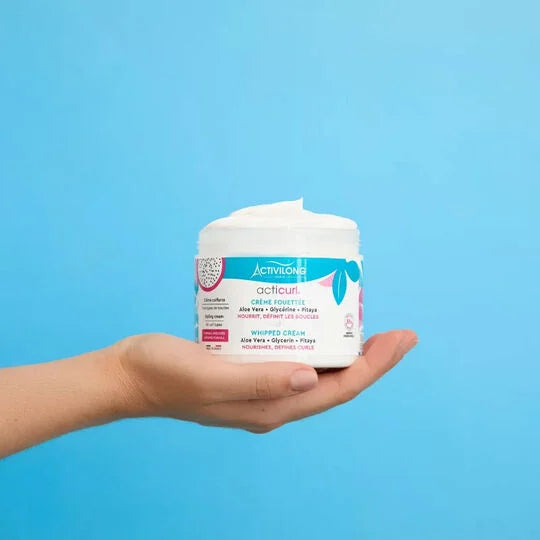 Texture fouettée Activilong Acticurl Crème légère aérienne boucles définies hydratation cheveux bouclés - novaparapharmacie