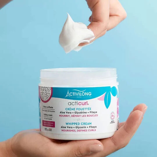 Texture fouettée Activilong Acticurl Crème légère aérienne boucles définies hydratation cheveux bouclés - novaparapharmacie