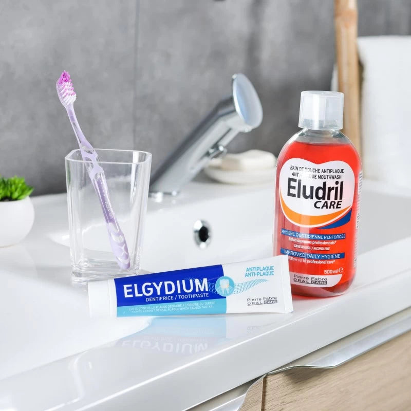 ELGYDIUM Antiplaque brosse à dents