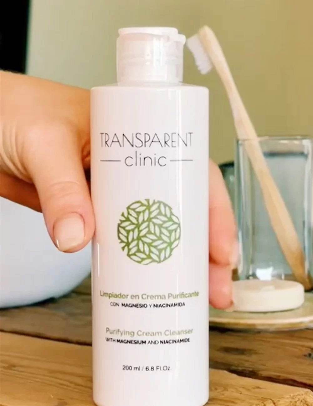 Transparent Clinic Purifying Cleanser vue alternative nettoyant visage purifiant peau grasse dermatologique - novaparapharmacie