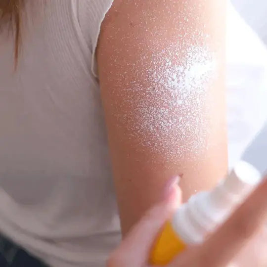 Bioregena texture spray solaire kids SPF50 naturelle bio enfants peaux sensibles filtres minéraux - novaparapharmacie
