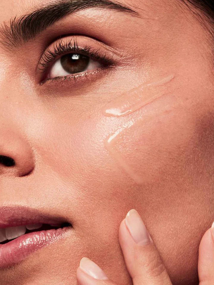 GLEAMY Toner Micro-Peeling formule acide hyaluronique hydrate repulpe atténue rides - novaparapharmacie